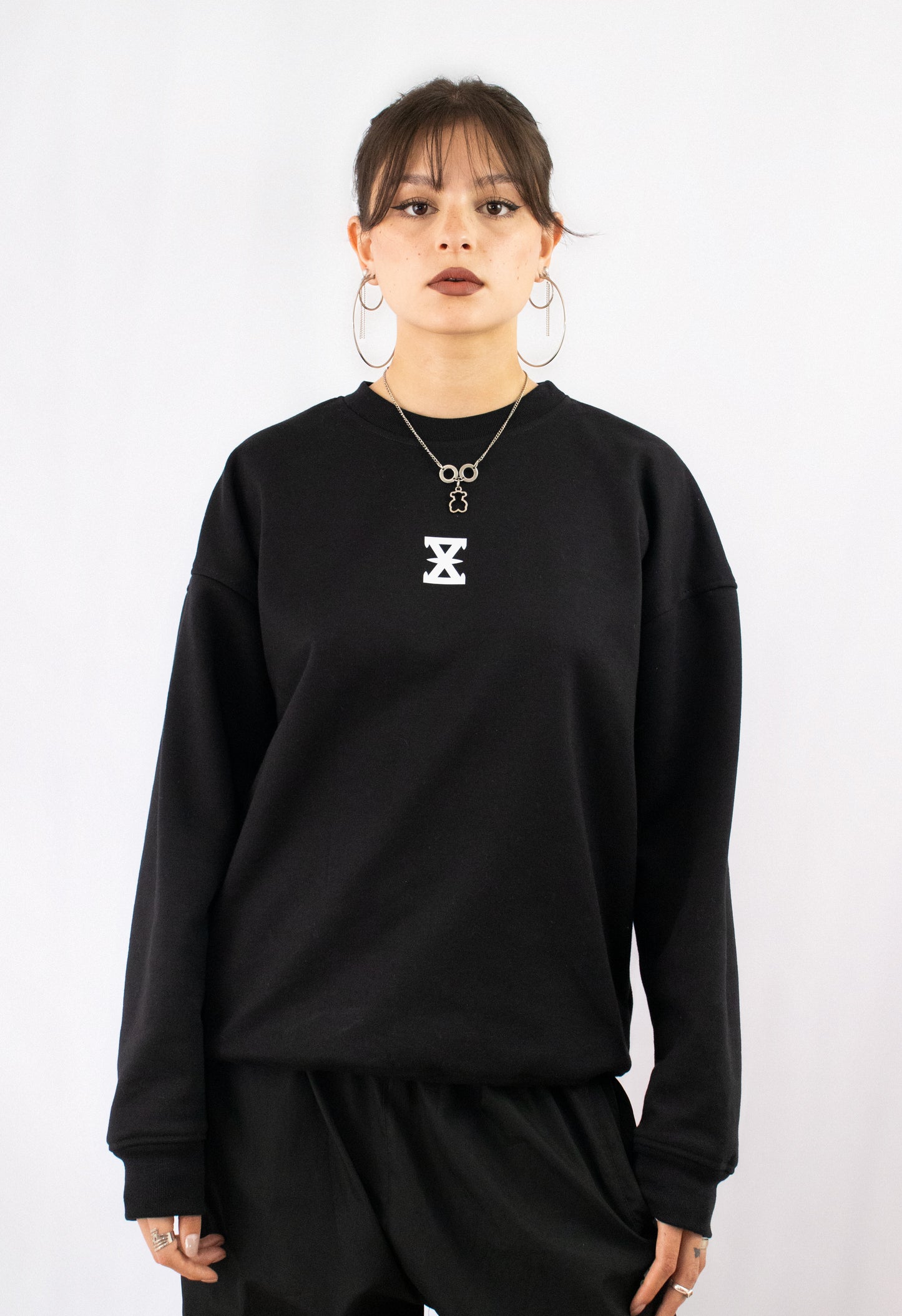 Buzo negro descapotado SABUESOS